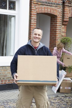 Removal team assisting with a house move in Thornton Heath