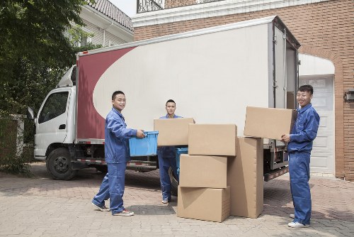 Man with van service in Thornton Heath for local moving support