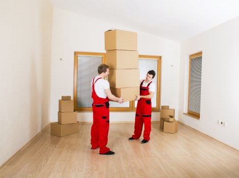 Local moving truck for flats and houses in Thornton Heath